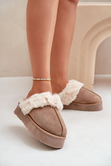  Slippers model 203583 Step in style 
